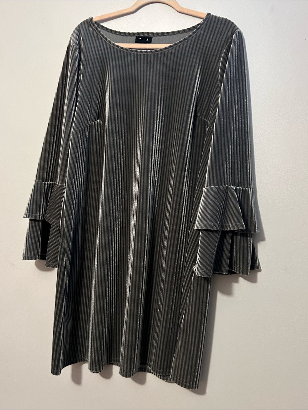 Grey Women’s Valor Pleated Dress